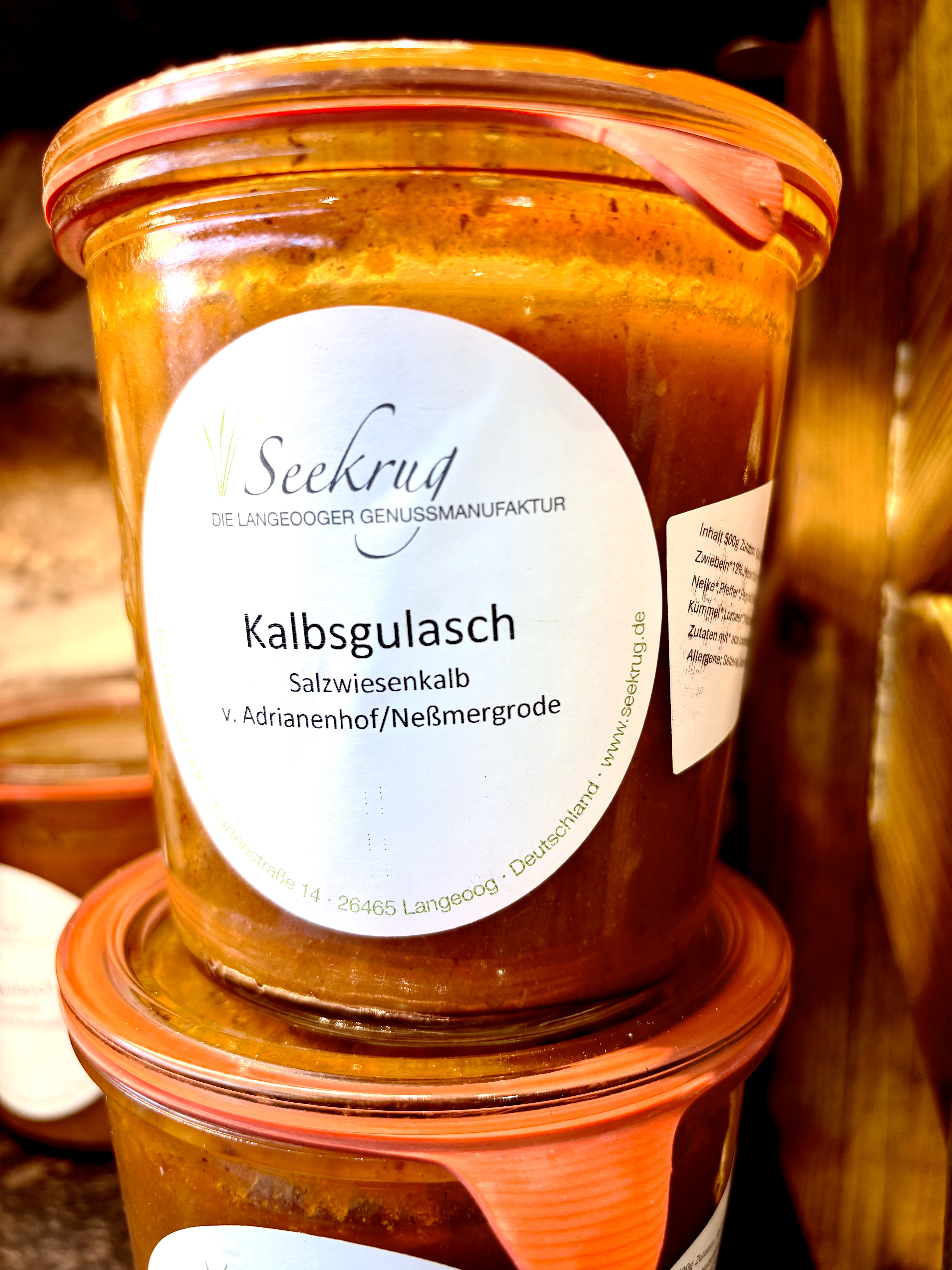 Gulasch vom Salzwiesenkalb aus Neßmergrode